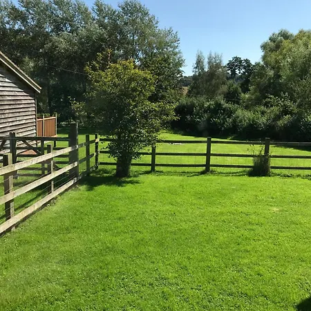 The Nut House - Squirrel Lane Lodges Ludlow Exterior foto